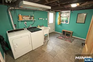 237 Glen Ave, Midland Park, NJ 07432 - Photo 14