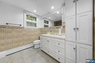 45 Oxford Dr, Tenafly, NJ 07670 - Photo 36