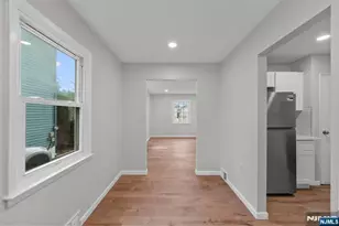 925 Middlesex St, Linden, NJ 07036 - Photo 14