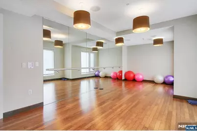 150 Henley Place 404 #404, Weehawken, NJ 07086 - Photo 28