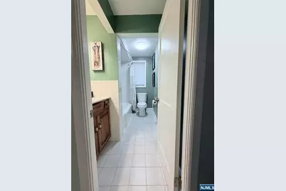 136 Prospect Street 2nd Floor #2nd Floor, Midland Park, NJ 07432 - Photo 14