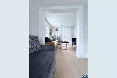 136 Prospect Street 2nd Floor #2nd Floor, Midland Park, NJ 07432 - Photo 4