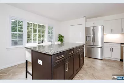 21 Benson Avenue, Westwood, NJ 07675 - Photo 6