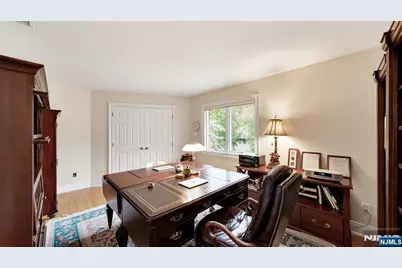 339 Tremont Avenue, Fort Lee, NJ 07024 - Photo 34