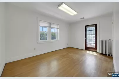 225 Liberty Street, Little Ferry, NJ 07643 - Photo 22