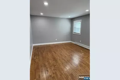 15 Cottage Street 3A #3A, Midland Park, NJ 07432 - Photo 8