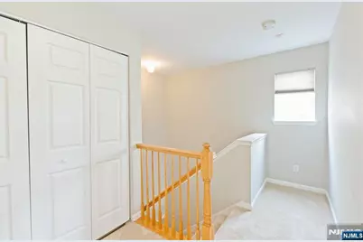 1030 Robin Court 700 #700, Green Brook Township, NJ 08812 - Photo 8