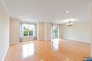 1030 Robin Ct 700, Green Brook Township, NJ 08812 - Photo 2