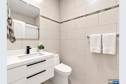 275 Pacific Avenue 2 #2, Jersey City, NJ 07304 - Photo 16