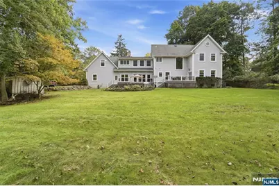 580 Brookside Avenue, Allendale, NJ 07401 - Photo 42