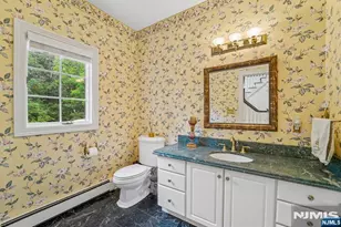 580 Brookside Ave, Allendale, NJ 07401 - Photo 10