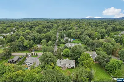 580 Brookside Avenue, Allendale, NJ 07401 - Photo 40