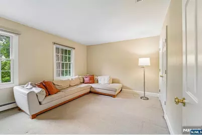 580 Brookside Avenue, Allendale, NJ 07401 - Photo 26