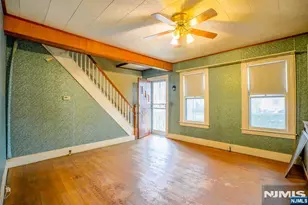 233 Park St, East Orange, NJ 07017 - Photo 10