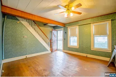 233 Park Street, East Orange, NJ 07017 - Photo 10