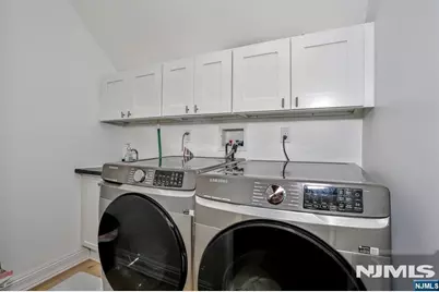169 Woodward Avenue, Rutherford, NJ 07070 - Photo 38