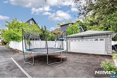 169 Woodward Avenue, Rutherford, NJ 07070 - Photo 30