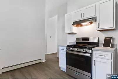 41 Mission Street Third Fl #Third Fl, Montclair, NJ 07042 - Photo 14