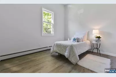 41 Mission Street Third Fl #Third Fl, Montclair, NJ 07042 - Photo 8