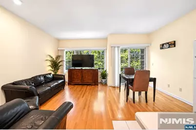 116 Stonegate Trail 116 #116, Cresskill, NJ 07626 - Photo 12