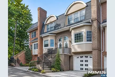 116 Stonegate Trail 116 #116, Cresskill, NJ 07626 - Photo 2