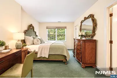 116 Stonegate Trail 116 #116, Cresskill, NJ 07626 - Photo 14