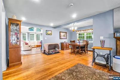 34 Salrit Avenue, Waldwick, NJ 07463 - Photo 6