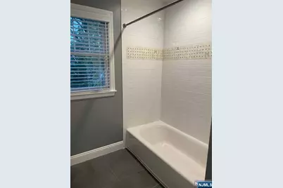 617 Robert Street, Ridgewood, NJ 07450 - Photo 16