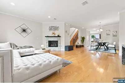 227 Lafayette Avenue B #B, Cliffside Park, NJ 07010 - Photo 4
