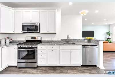 266 Aspen Drive, Cedar Grove, NJ 07009 - Photo 14