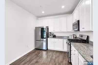266 Aspen Drive, Cedar Grove, NJ 07009 - Photo 16