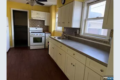 505 Schuyler Avenue 1 #1, North Arlington, NJ 07031 - Photo 6