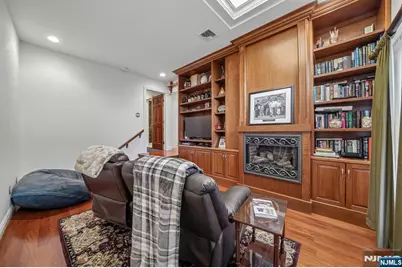 18 Gail Place, Secaucus, NJ 07094 - Photo 24