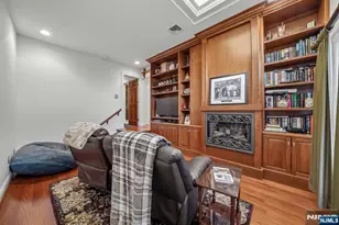 18 Gail Pl, Secaucus, NJ 07094 - Photo 24