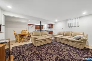 18 Gail Pl, Secaucus, NJ 07094 - Photo 34