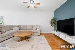 323 Willow Street 2I, Teaneck Township, NJ 07666 - Photo 4