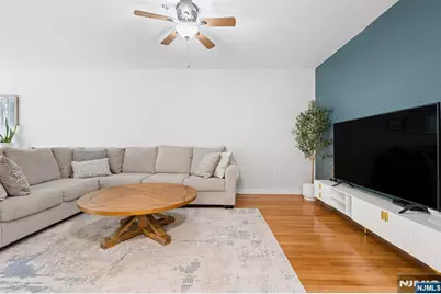 323 Willow Street 2I #2i, Teaneck Township, NJ 07666 - Photo 4