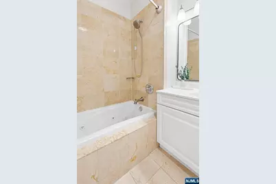 323 Willow Street 2I #2i, Teaneck Township, NJ 07666 - Photo 14