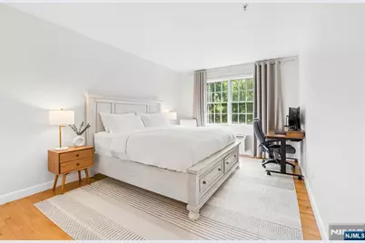 323 Willow Street 2I #2i, Teaneck Township, NJ 07666 - Photo 10