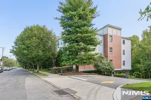 323 Willow Street 2I, Teaneck Township, NJ 07666 - Photo 26