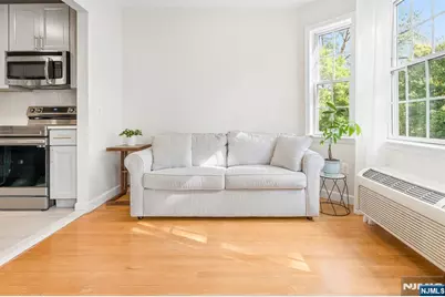 323 Willow Street 2I #2i, Teaneck Township, NJ 07666 - Photo 6