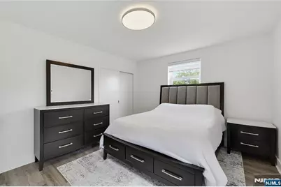 2345 Linwood 3E #3E, Fort Lee, NJ 07024 - Photo 8