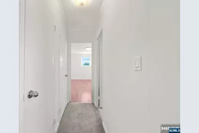 2345 Linwood Avenue 5E #5E, Fort Lee, NJ 07024 - Photo 8