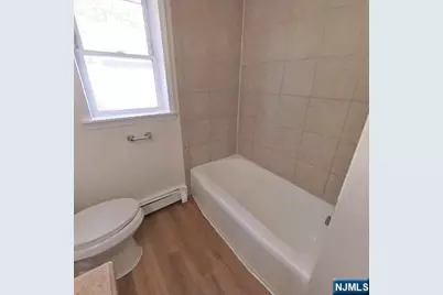 34 Wagner Avenue, Wallington, NJ 07057 - Photo 22