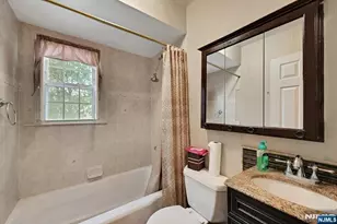 35 Oak St, Oakland, NJ 07436 - Photo 22