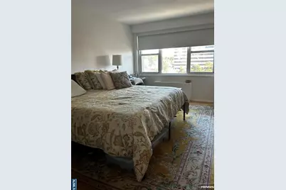 2077 Center Avenue 7J #7J, Fort Lee, NJ 07024 - Photo 18