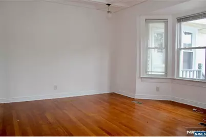 424 Lafayette Ave 1st Floor #1st Floor, Hawthorne, NJ 07506 - Photo 10