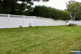 424 Lafayette Ave 1st Floor, Hawthorne, NJ 07506 - Photo 16