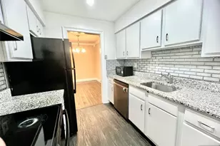 666 Mill Street C8, Belleville, NJ 07109 - Photo 4