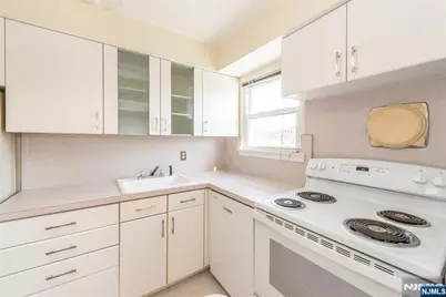 100 Pierson Miller Drive D12 #D12, Pompton Lakes, NJ 07442 - Photo 10